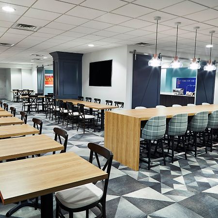 Holiday Inn Express Nashville-Downtown - Broadway By Ihg Dış mekan fotoğraf