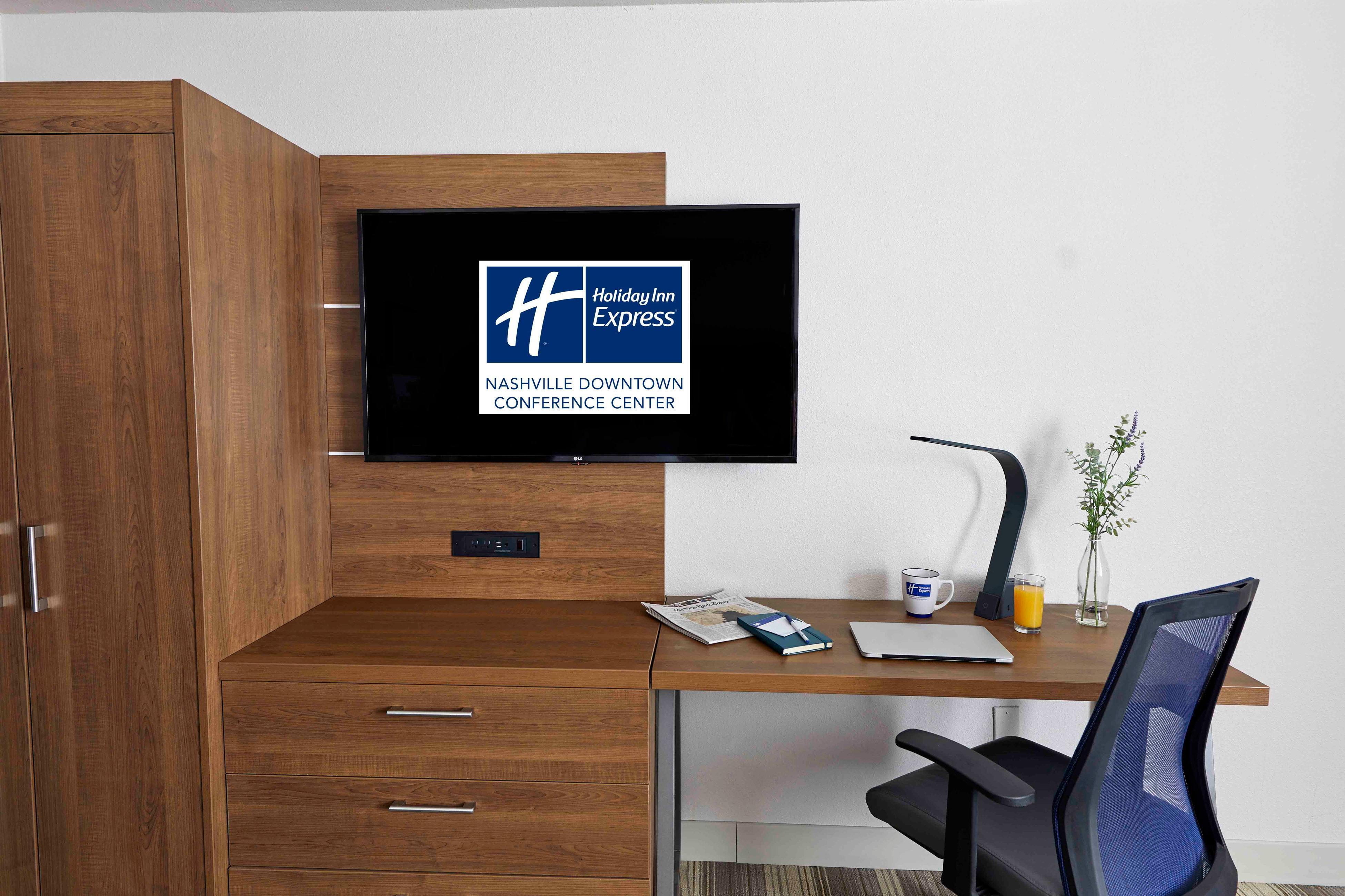 Holiday Inn Express Nashville-Downtown - Broadway By Ihg Dış mekan fotoğraf