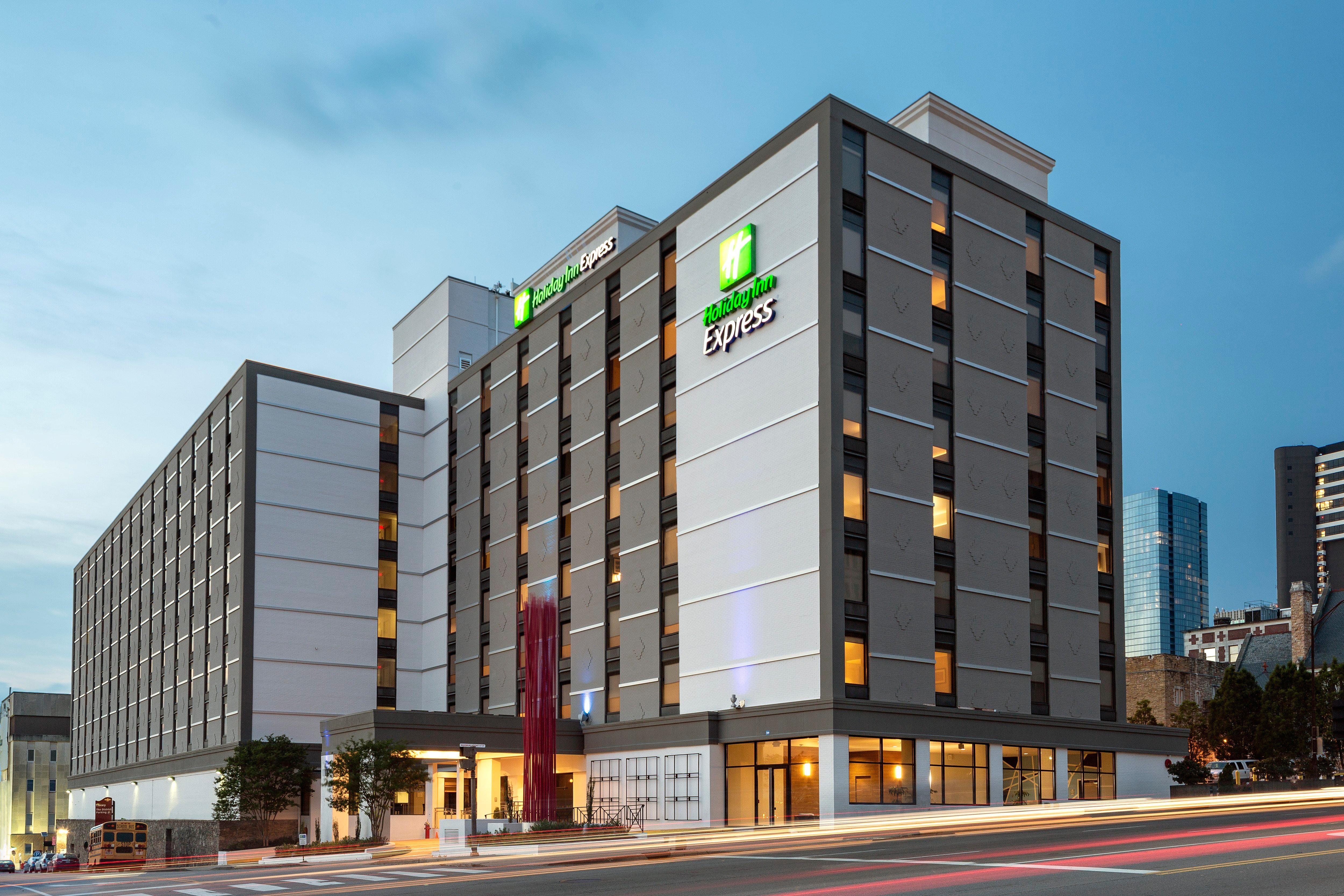 Holiday Inn Express Nashville-Downtown - Broadway By Ihg Dış mekan fotoğraf