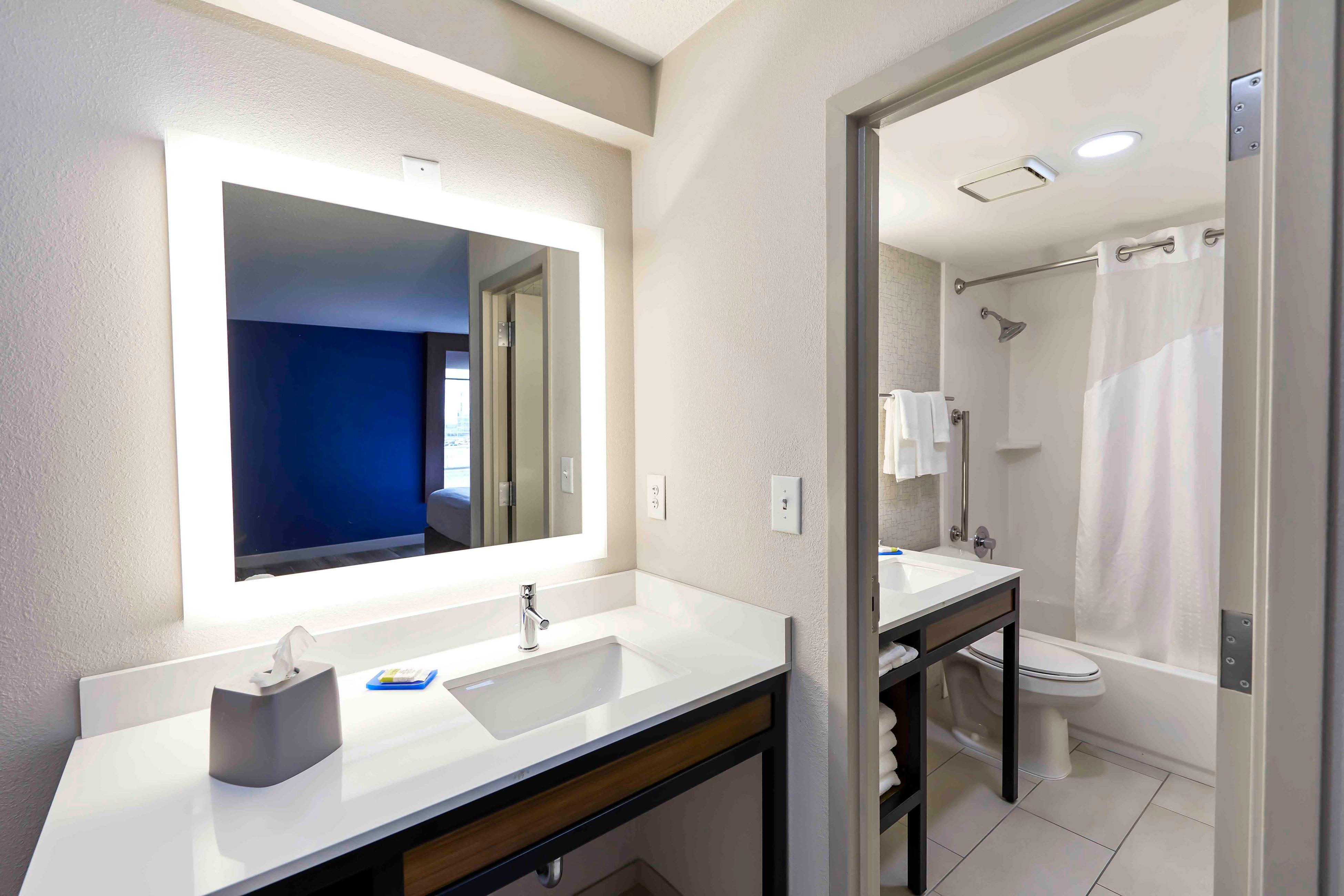Holiday Inn Express Nashville-Downtown - Broadway By Ihg Dış mekan fotoğraf