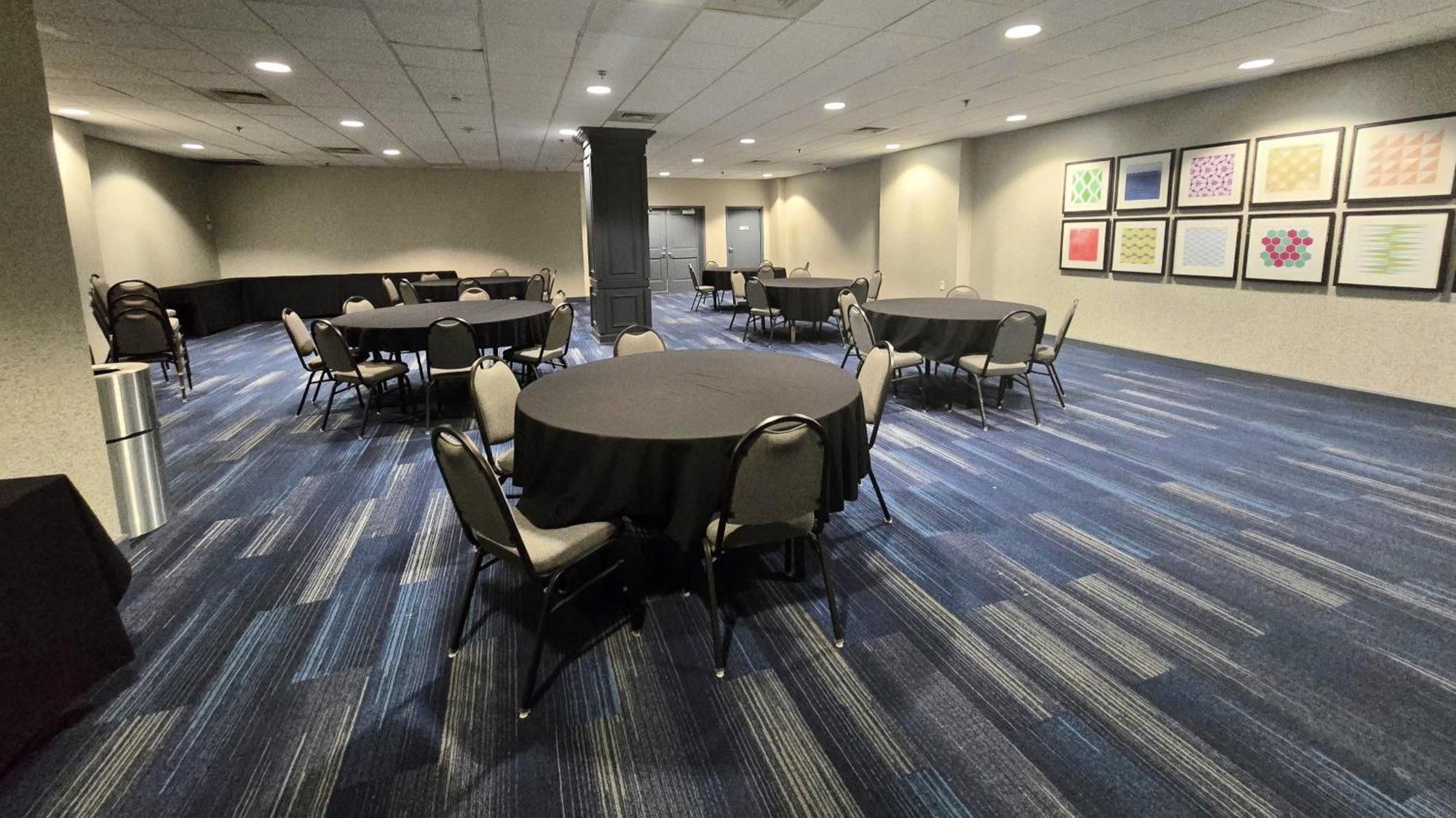 Holiday Inn Express Nashville-Downtown - Broadway By Ihg Dış mekan fotoğraf