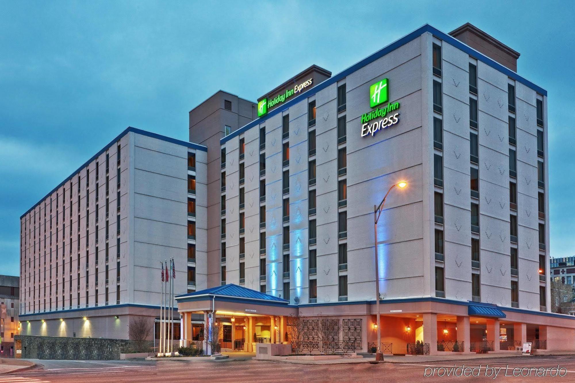 Holiday Inn Express Nashville-Downtown - Broadway By Ihg Dış mekan fotoğraf